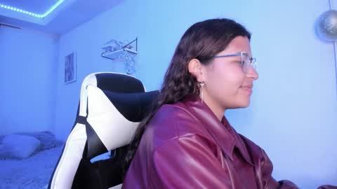  Lady  online show from 12.15.25