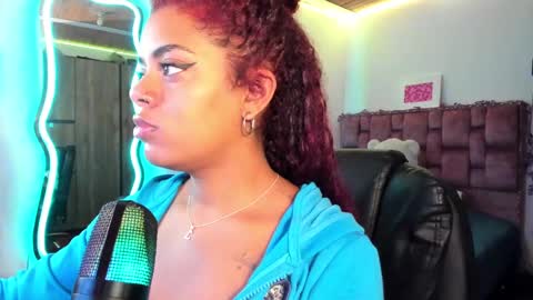 Snapshot of ladydanniela chatting on 01.15.25 leidy daniela online show from 01.15.25