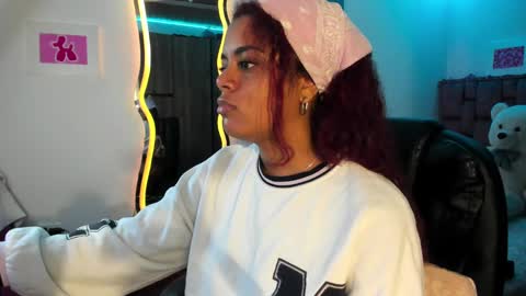 Snapshot of ladydanniela chatting on 01.31.25 leidy daniela online show from 01.31.25