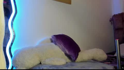 Snapshot of ladydanniela chatting on 09.20.25 leidy daniela online show from 09.20.25