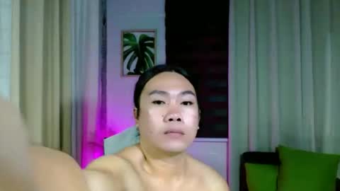 Snapshot of ladyfox_95 chatting on 10.23.25 ask me online show from 10.23.25