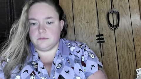 Snapshot of ladylynn13 chatting on 02.12.26 LadyLynn13 online show from 02.12.26