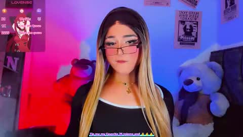 Snapshot of ladynoah chatting on 02.08.26 Noah Smith online show from 02.08.26