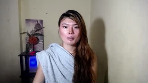 LILY online show from 07.08.26