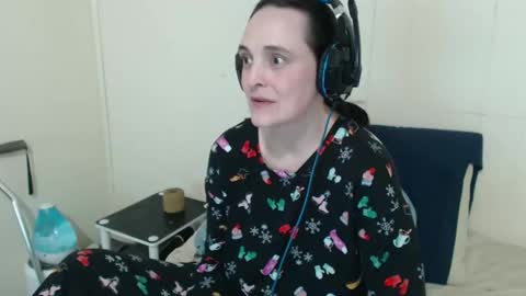 LadySlate online show from 12.26.24