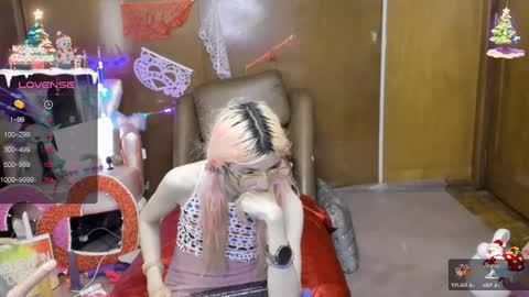 Skinnygirl online show from 03.03.25