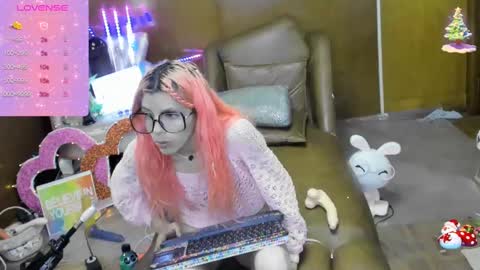 Skinnygirl online show from 09.09.25