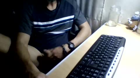 La Genova esta Dura beard boy male dick mastubate latinosexy latinohot latino glasses mature strong stronglegs online show from 07.03.26