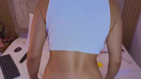 laiamilf online show from 02.13.25