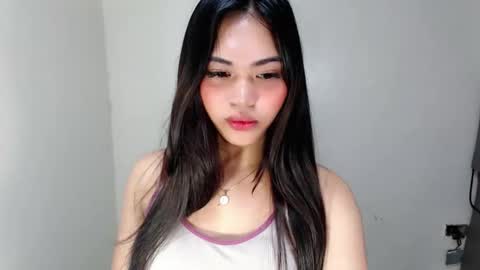 laire online show from 04.05.26