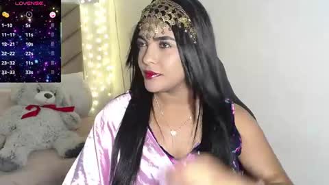 Laskhmirani online show from 06.26.26