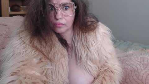 Snapshot of lalaisallbad chatting on 12.16.24 Naomi Rose online show from 12.16.24