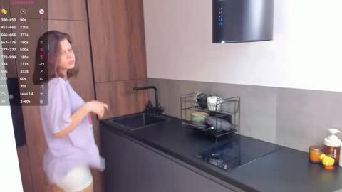 Julia online show from 03.28.26