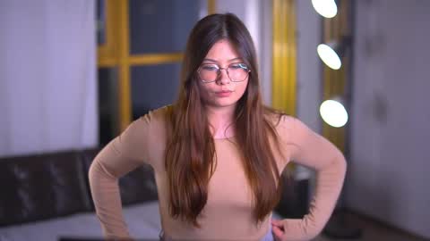 Lilium like a flower online show from 10.27.25