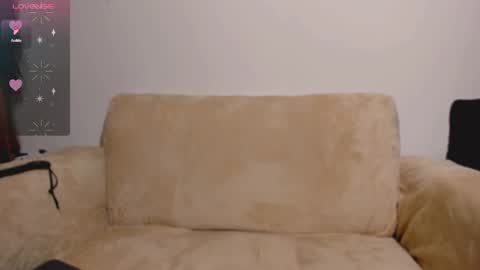 Snapshot of lalisa_manoban chatting on 01.28.25 Lisa online show from 01.28.25