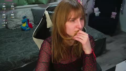 Kay online show from 02.14.25