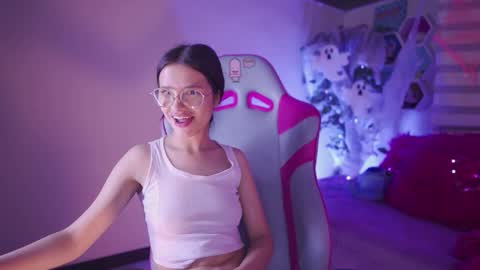 Lana online show from 10.21.25