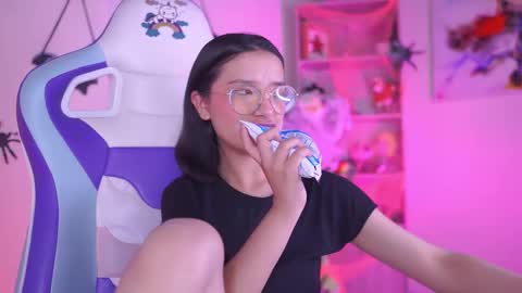 Lana online show from 10.22.25