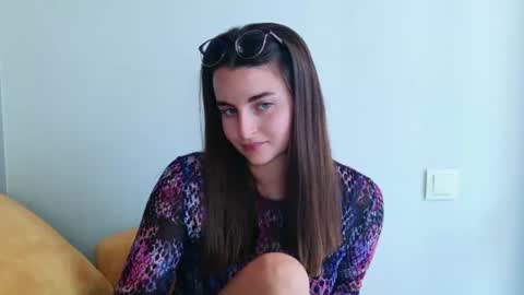 lana_gl online show from 06.29.26