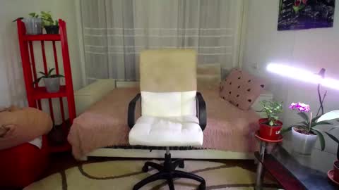 Snapshot of lana_love1 chatting on 02.24.25 Lana online show from 02.24.25