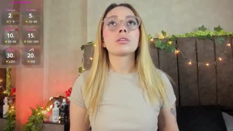 Lana online show from 03.17.26