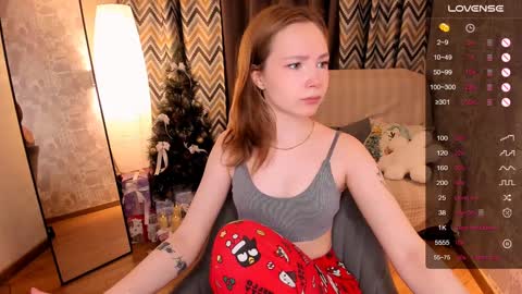 Snapshot of lanablu_ chatting on 12.16.24 Lana online show from 12.16.24