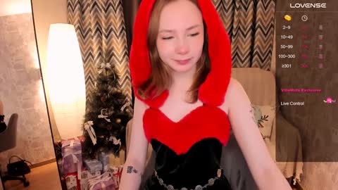 Snapshot of lanablu_ chatting on 12.22.24 Lana online show from 12.22.24