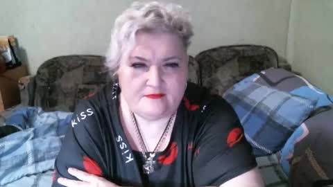 Snapshot of lanacat555 chatting on 09.17.25 lanacat555 online show from 09.17.25