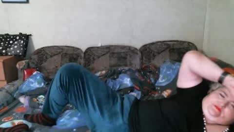 Snapshot of lanacat555 chatting on 10.10.25 lanacat555 online show from 10.10.25