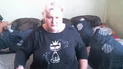 Snapshot of lanacat555 chatting on 10.30.25 lanacat555 online show from 10.30.25