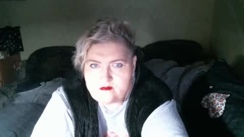 Snapshot of lanacat555 chatting on 11.07.25 lanacat555 online show from 11.07.25