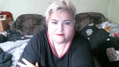 Snapshot of lanacat555 chatting on 12.19.25 lanacat555 online show from 12.19.25
