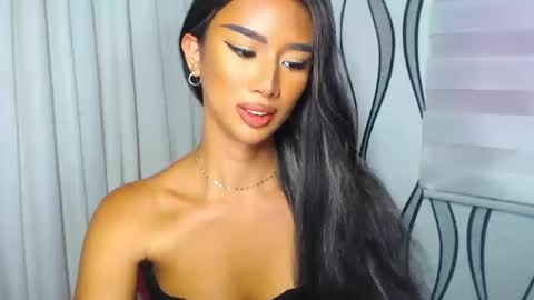 Lana online show from 01.06.25