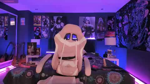 L A N A  online show from 09.19.25