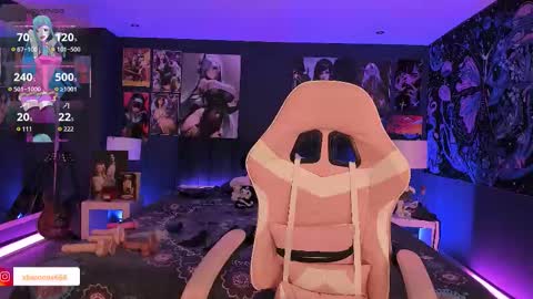 L A N A  online show from 11.08.25