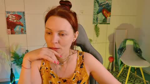 Lana Radiance online show from 06.07.26