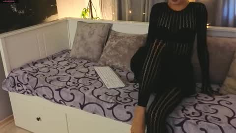 Snapshot of lanareals chatting on 01.14.26 hi my name is Lana Im 23 years old I really like to dance walk and make new acquaintances online show from 01.14.26