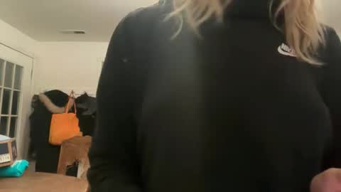 Snapshot of lanasharapovaxxx chatting on 02.14.26 lanasharapovaxxx online show from 02.14.26