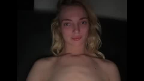 Snapshot of lanasharapovaxxx chatting on 02.14.26 lanasharapovaxxx online show from 02.14.26