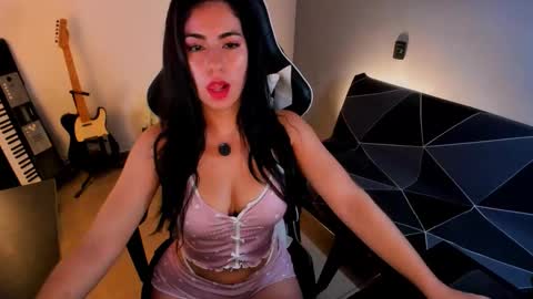 Lana online show from 03.30.26