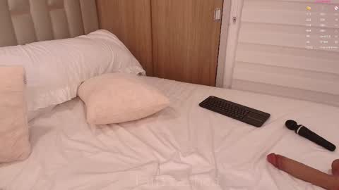 Lina online show from 02.26.25