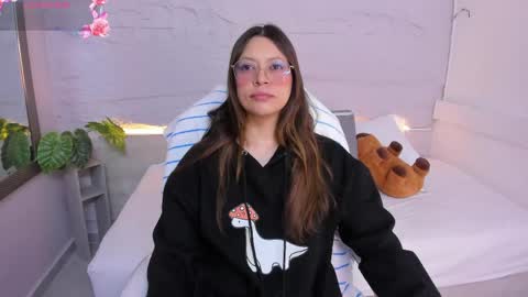 Lanna online show from 04.14.26