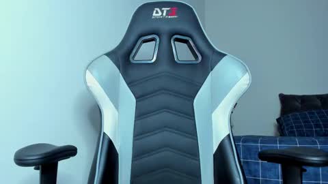 Lanna online show from 02.25.25