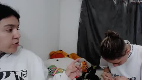 LANNIE   online show from 01.12.25