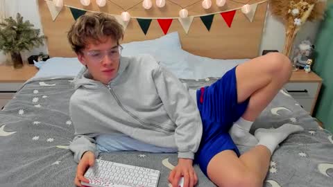 Fandi online show from 01.22.25