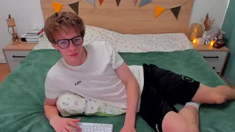 Fandi online show from 09.30.25