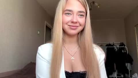 Snapshot of laquandalevie chatting on 07.09.26 Nora online show from 07.09.26