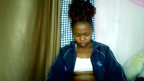lara_belle online show from 05.27.26
