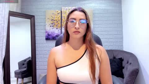      700  200   online show from 02.16.26