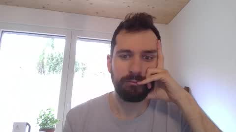 Snapshot of laraaan chatting on 03.14.26 laraaan online show from 03.14.26